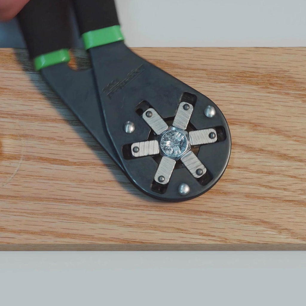 Loggerhead Bionic Wrench