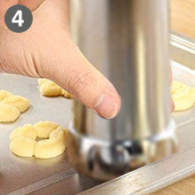 Stainless Steel Cookie Gun Set with 20 Cookie Discs and 4 Nozzles