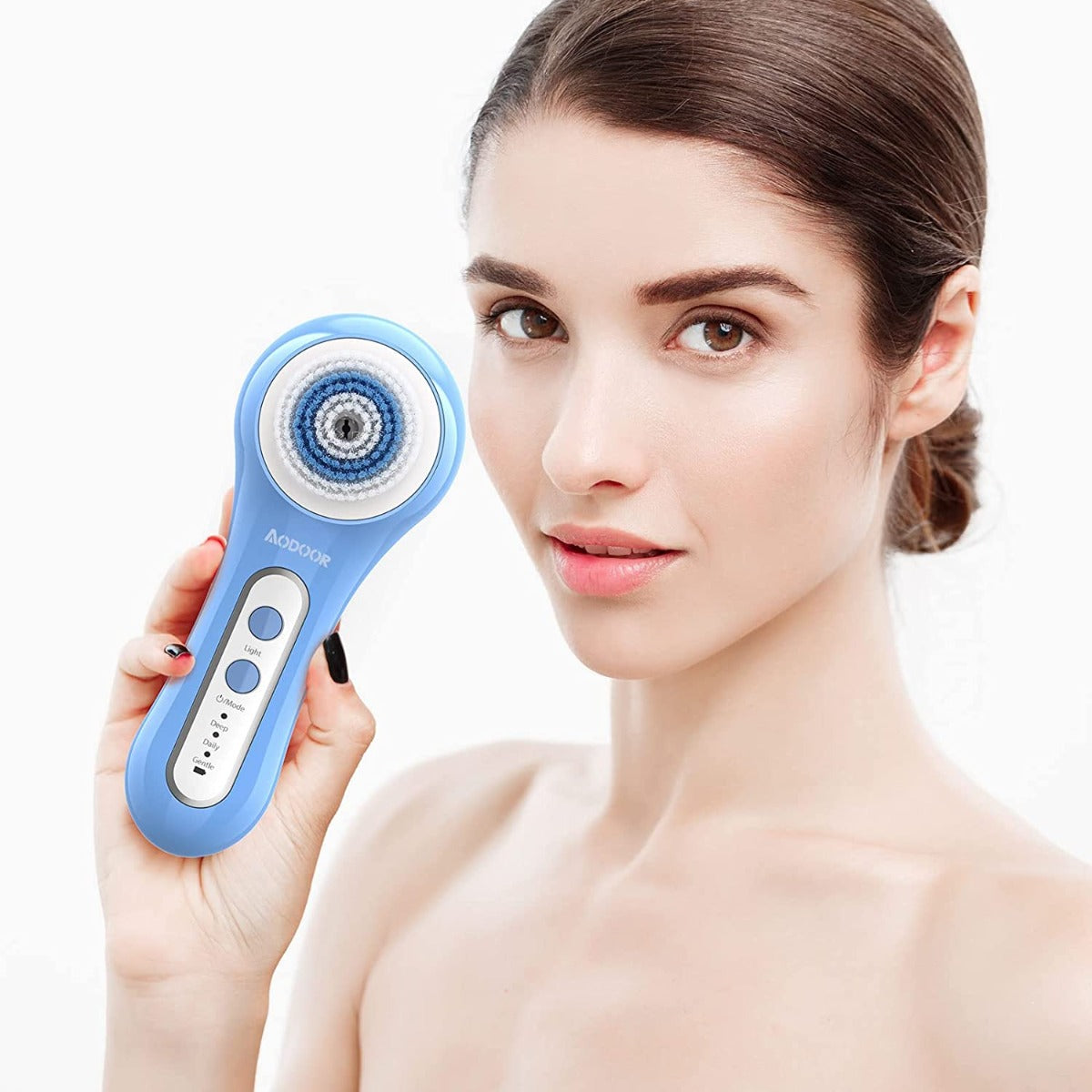 Generic IPX7 Waterproof Face Brush with 3 Modes, Electric Rechargeable Face Scrubber with 5 Brush Heads for Deep Cleansing, Gentle Exfoliating and Massaging