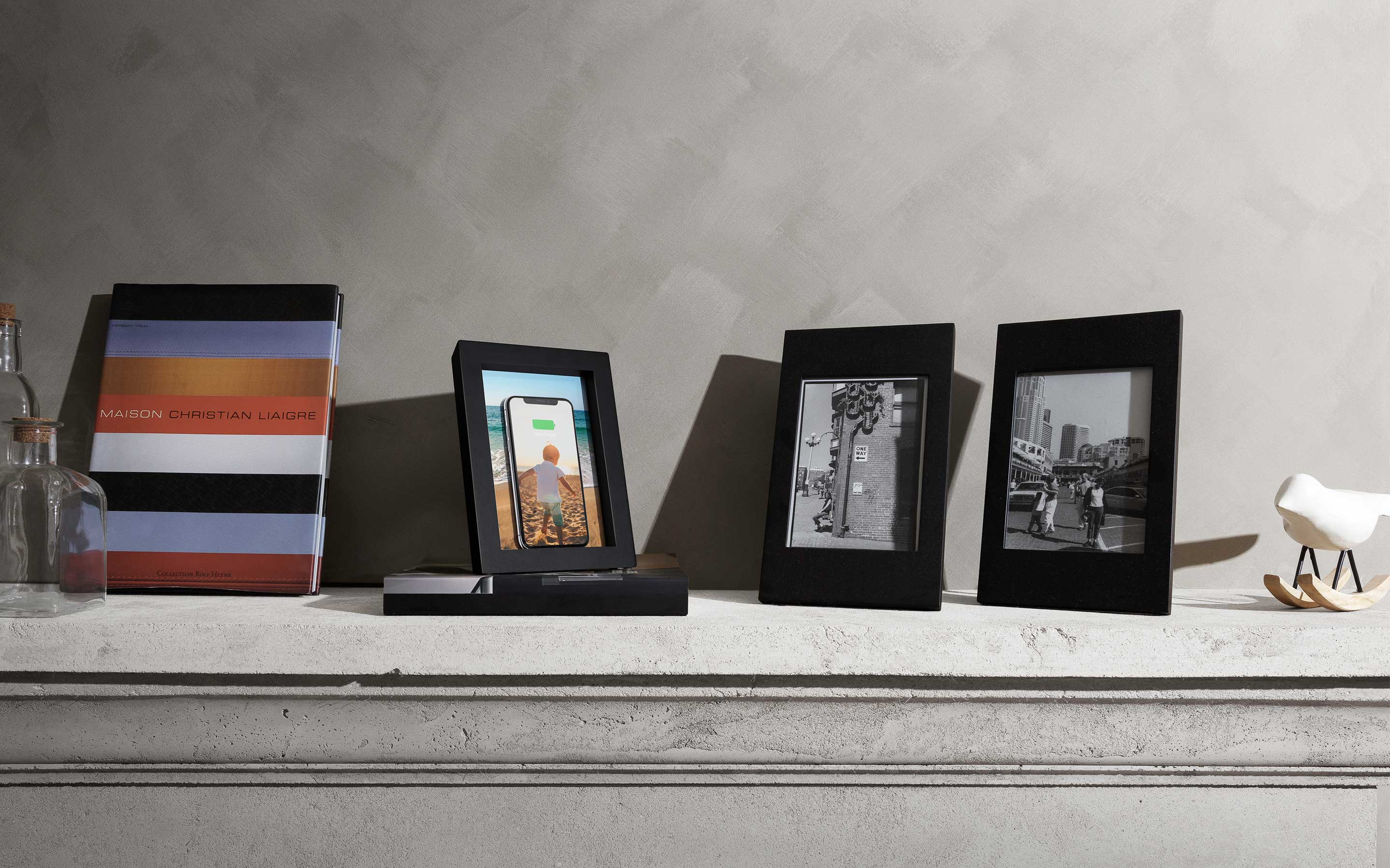 PowerPic A Wireless Charger Disguised As A Picture Frame