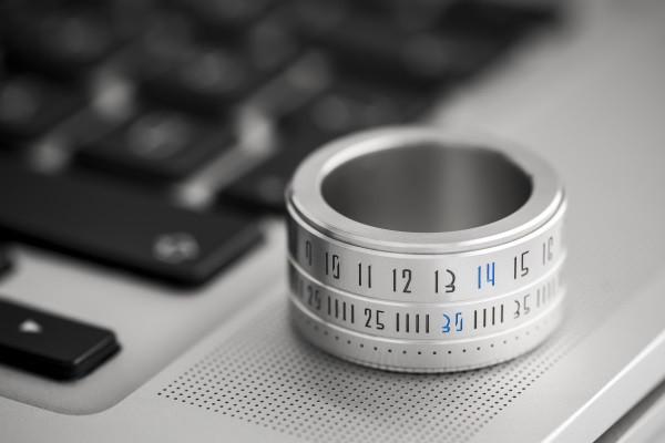 Ring Clock Native - Silver