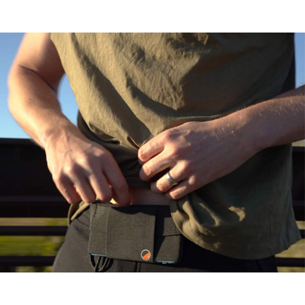 The Minimalist Invisible Wallet