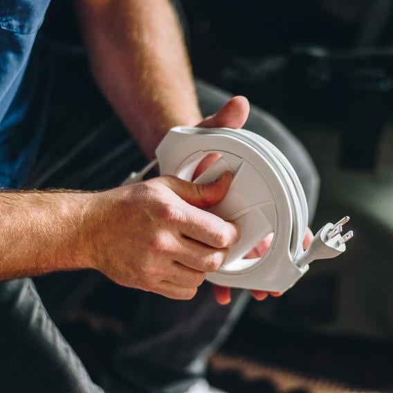 Fuse Reel Side Winder: MacBook Charger